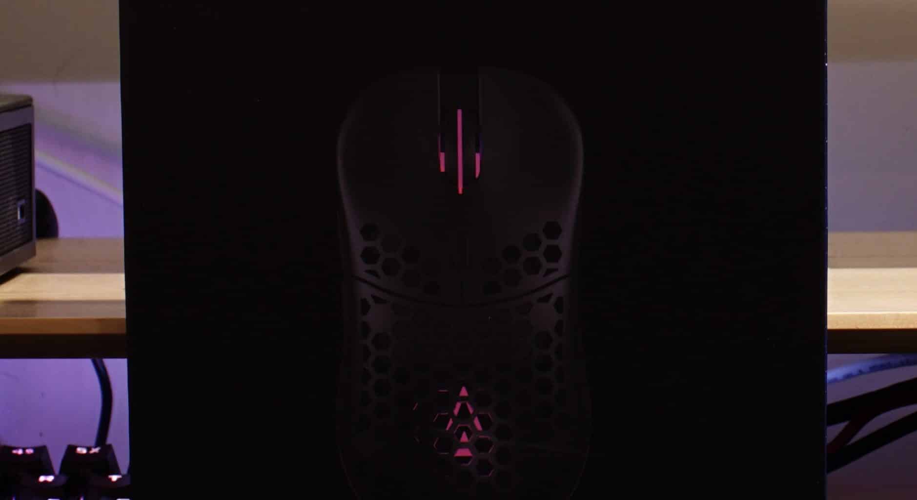 Monoprice Dark Matter Hyper-K Wireless Gaming Mouse Review 34232