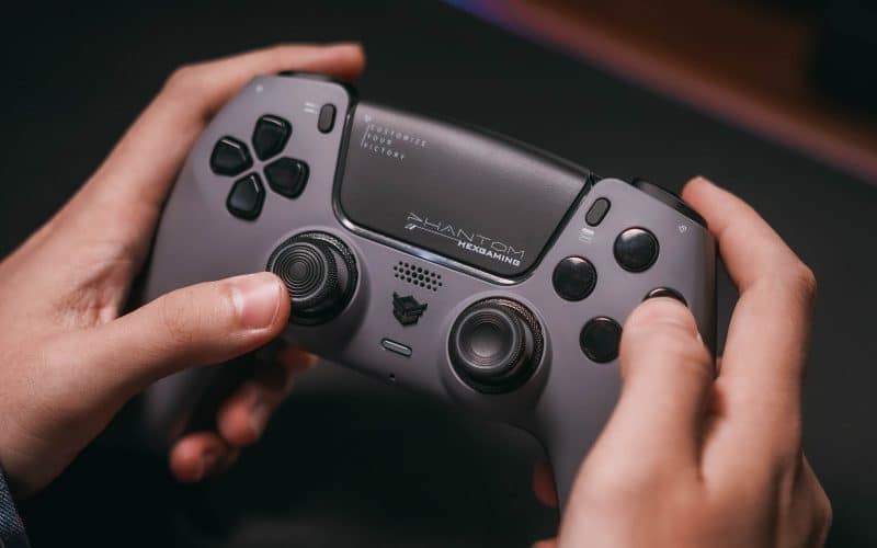 HEXGAMING Officially Launches Phantom Pro Controller; New Joystick Option Added 3454